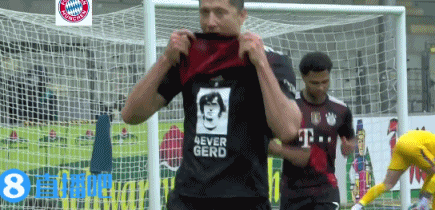 德甲直播哪里看经c77 tv（德甲-莱万进球+失空门穆勒助攻萨内进球 拜仁2-2弗莱堡）