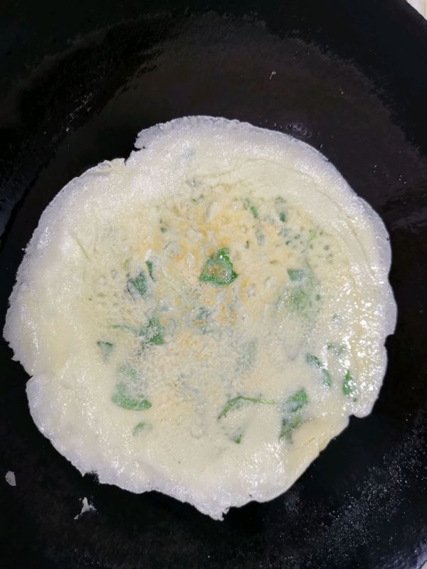 鸡蛋饼怎么摊好吃（最对胃口的人气家常菜鸡蛋煎饼教程）