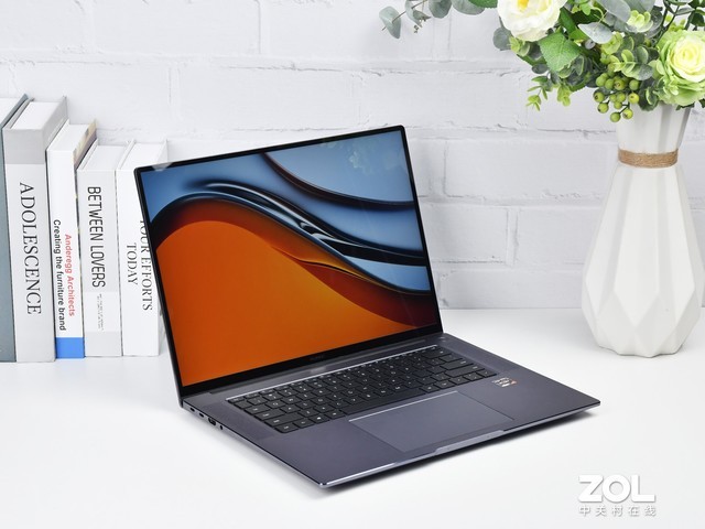 A2k16(这块屏幕很有才华 HUAWEI MateBook 16评测)