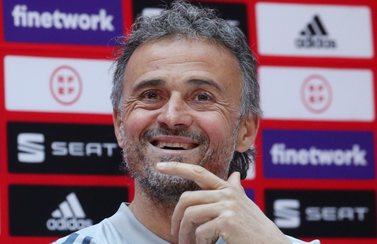 西班牙队世界杯战绩（西班牙世预赛连续66场不败纪录终结，上次输球在28年前）-华海博客