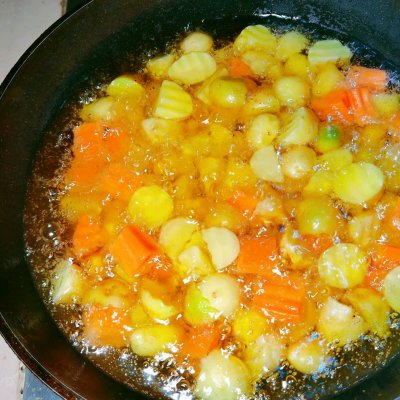 炸洋芋的做法(那时候放学路上吃过的炸小土豆,你还记得吗?