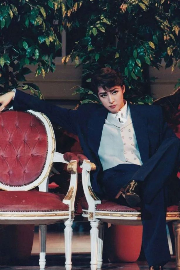 天海佑希源氏物语电影剧情「分析」 _晶羽科技