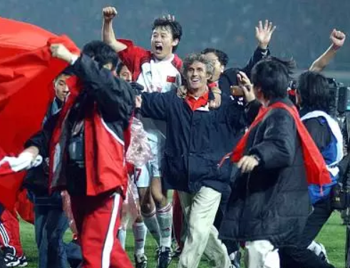 第11次沖擊世界杯（國足11次沖擊世界杯，幾多心酸幾多淚）