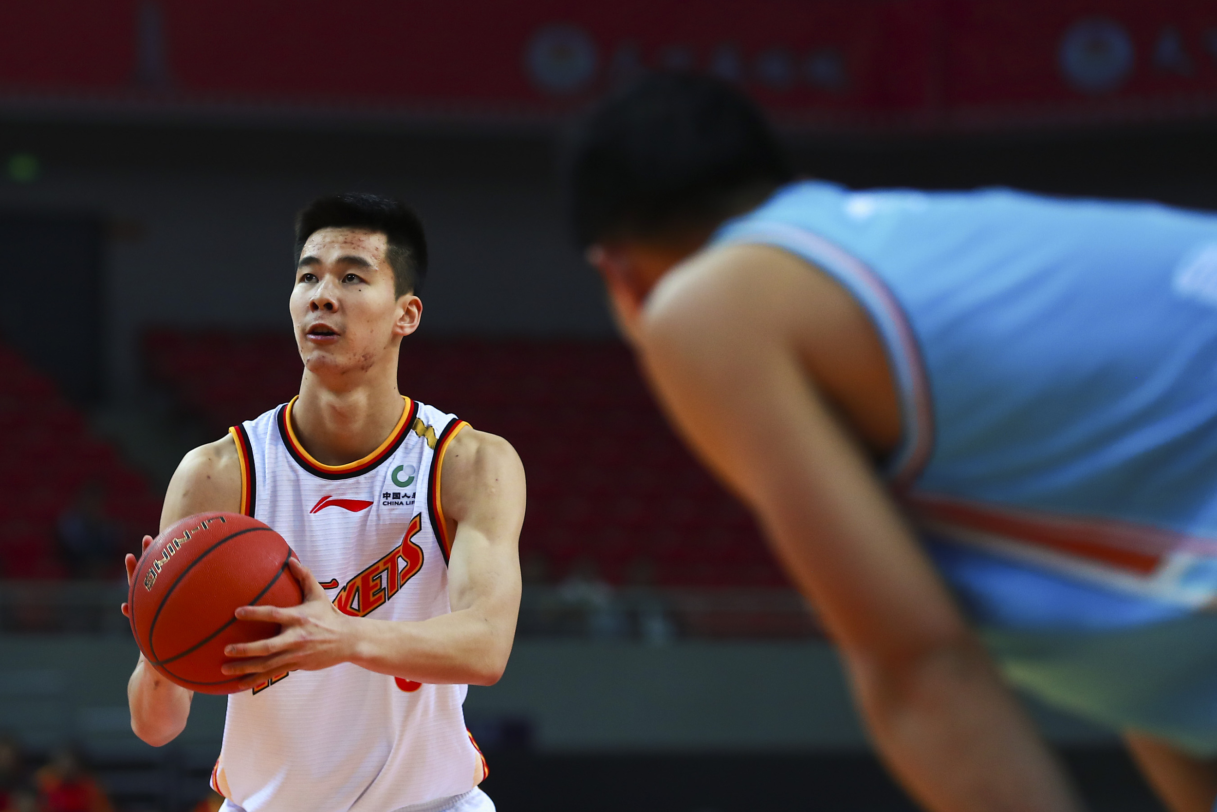 中国球员扎堆NBA选秀，这场注定失败的“镀金”有意义吗