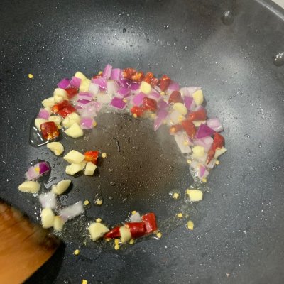 宮保雞丁制作方法,宮保雞丁制作方法及配料