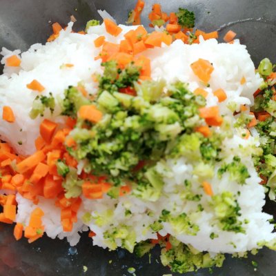 这道家喻户晓的饭团是怎么做的呢？