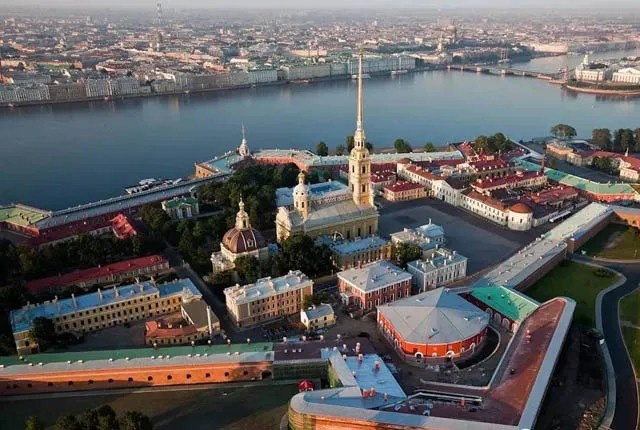 俄罗斯足球队名字(足球地理学堂：欧洲杯举办城市圣彼得堡，俄罗斯第二城曾数次更名)