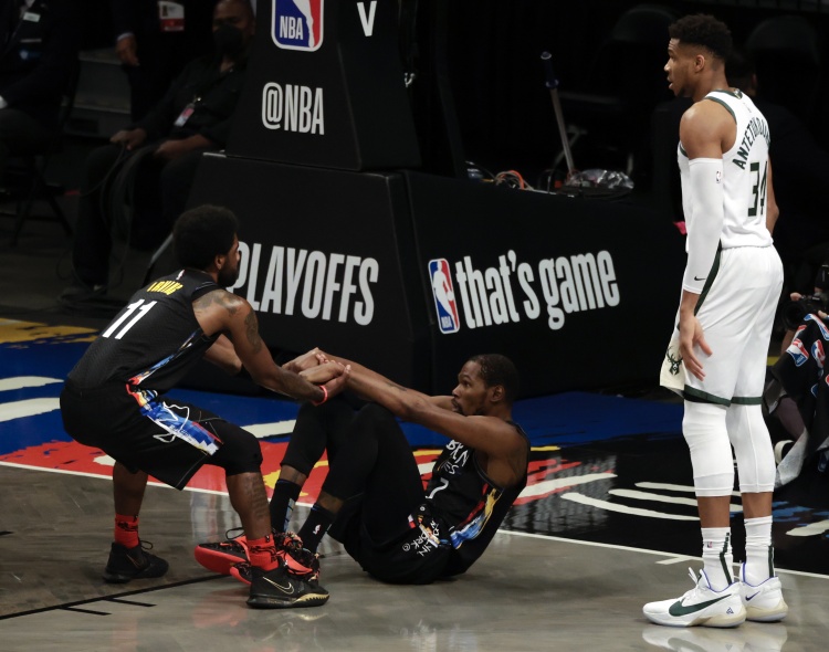 NBA季后赛篮网2 0雄鹿(狂胜雄鹿！39分是篮网队史季后赛赢球最大分差)