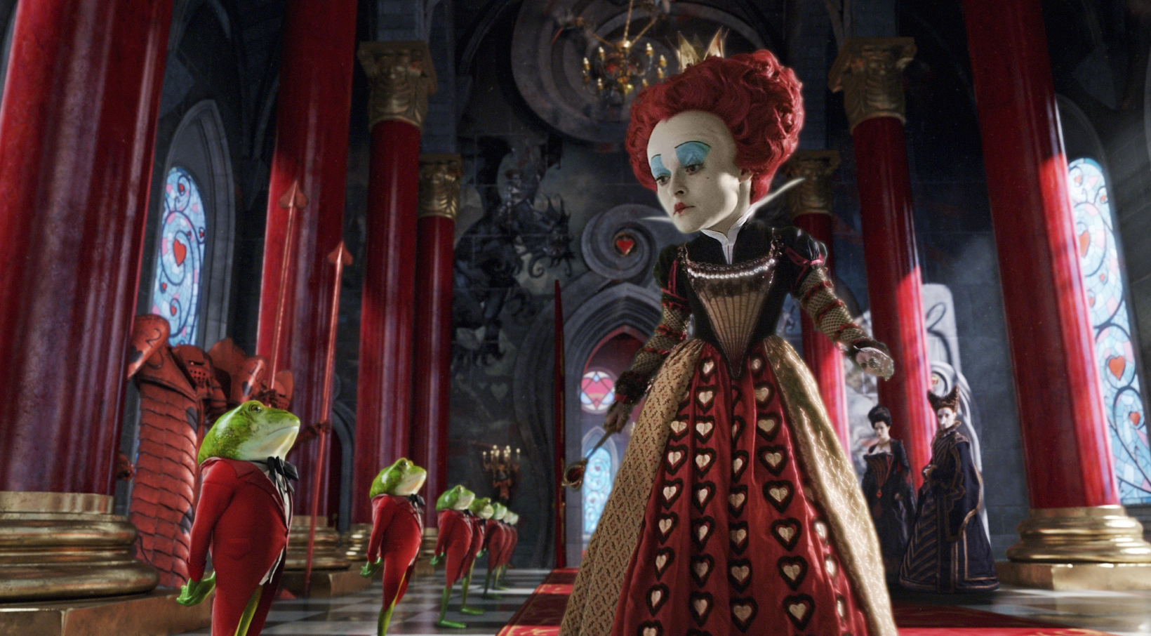 在红心王后那样的暴君的统治下,我们不得不使用有限的工具进行疯狂的