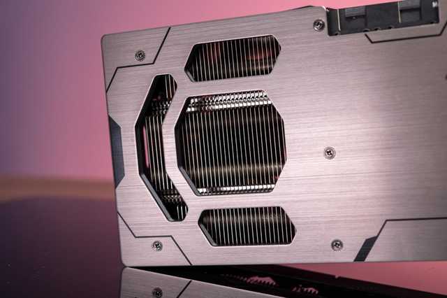 这把“枪”有点小猛——影驰 GeForce RTX 3070 Ti黑将 OC评测