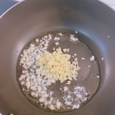 椒鹽排骨的做法,椒鹽排骨的做法 家常