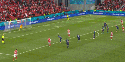 欧洲杯丹麦vs芬兰直播图文（丹麦0-1芬兰，芬兰欧洲杯首球，埃里克森休克后已状态稳定）