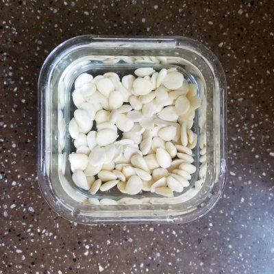 杏仁豆腐制作教程（手把手教你做超好吃的老北京杏仁豆腐）