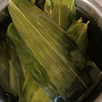 肉粽子的做法大全,廣西綠豆豬肉粽子的做法大全