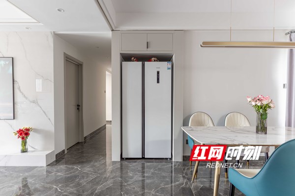 电冰箱购买的一些省钱技巧（潮家发现 看家装72变｜冰箱这样买省钱，牢记这3点最实用）-趣拿体育