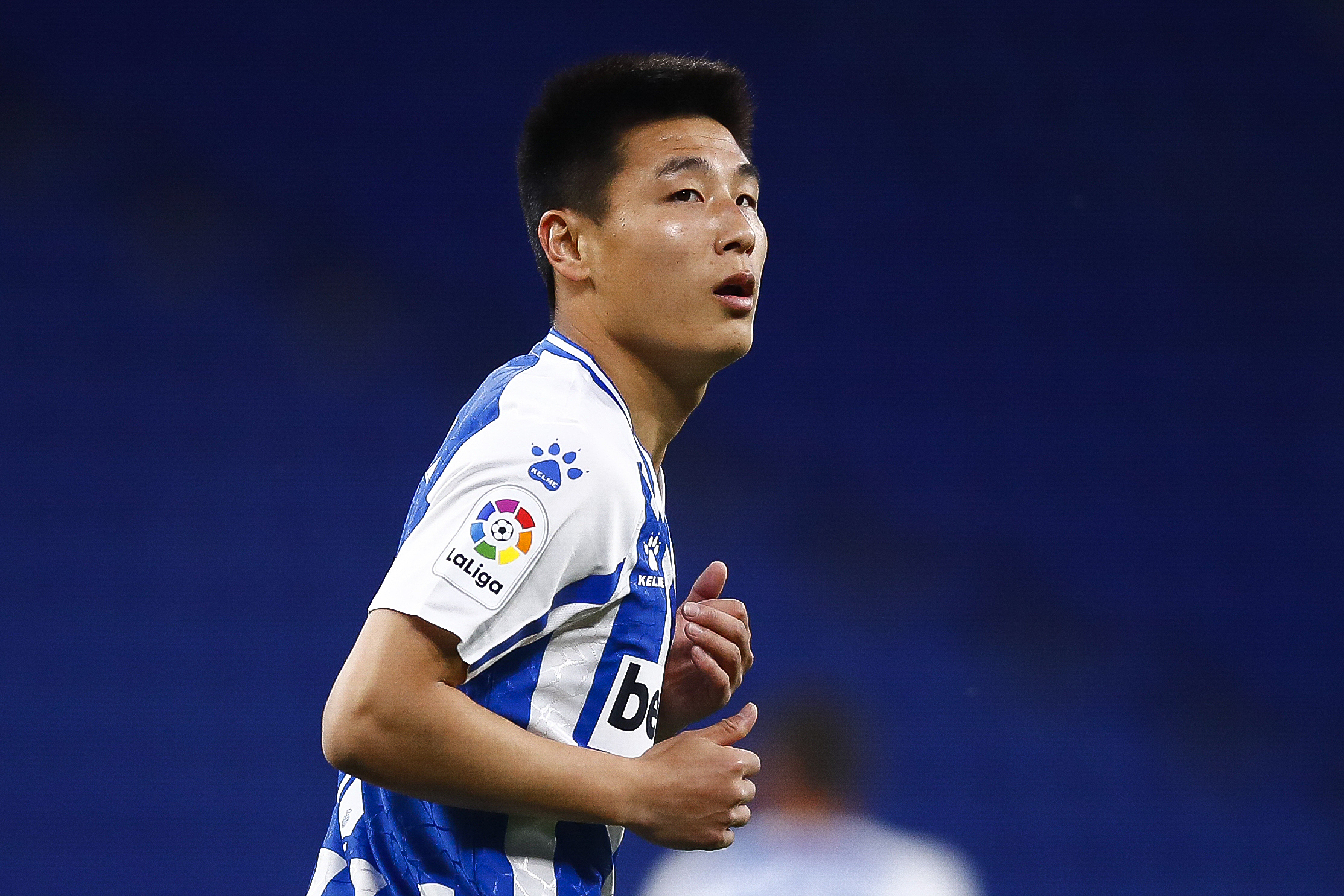 武磊在西班牙人锻炼着自己.