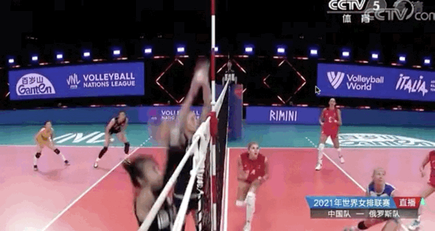 女排世界杯排名中国队对俄罗斯（中国女排3-0俄罗斯！喜迎五连胜，距离日本只剩3分差距）