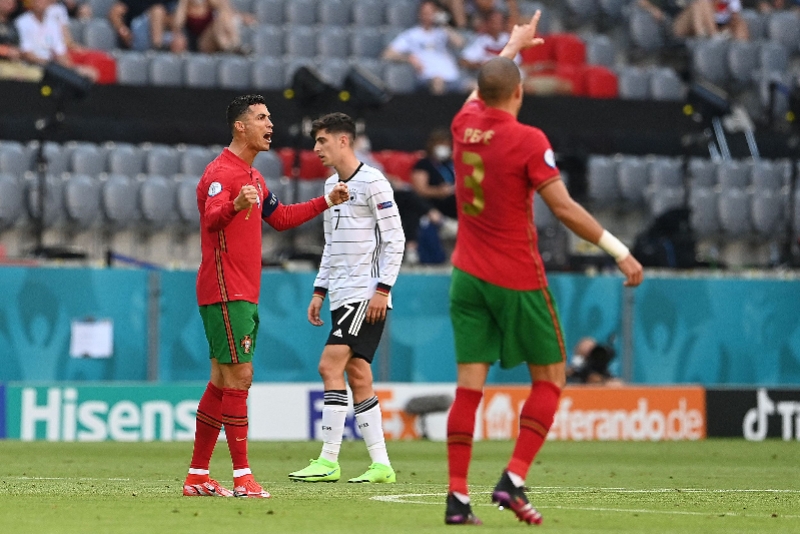 如何向女朋友解释葡萄牙进了4个球，但2比4憾负德国？