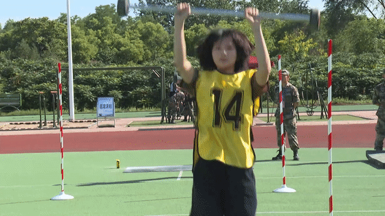 陆军飞行员小姐姐，惊艳全网