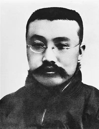 毛泽东称他是“我真正的老师”，走上绞刑台说的最后这段话气壮山河！