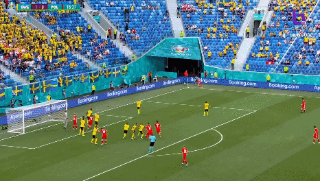 直播瑞典vs波兰（半场-福斯贝里闪击莱万连续中框 瑞典1-0波兰）