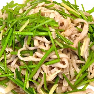 芫爆羊肚丝,质地脆嫩,鲜美咸香,羊肚还特别容易消化