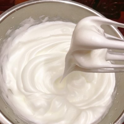 咸奶油蛋糕卷在家做，美味又营养，轻松又简单