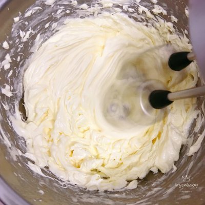咸奶油蛋糕卷在家做，美味又营养，轻松又简单