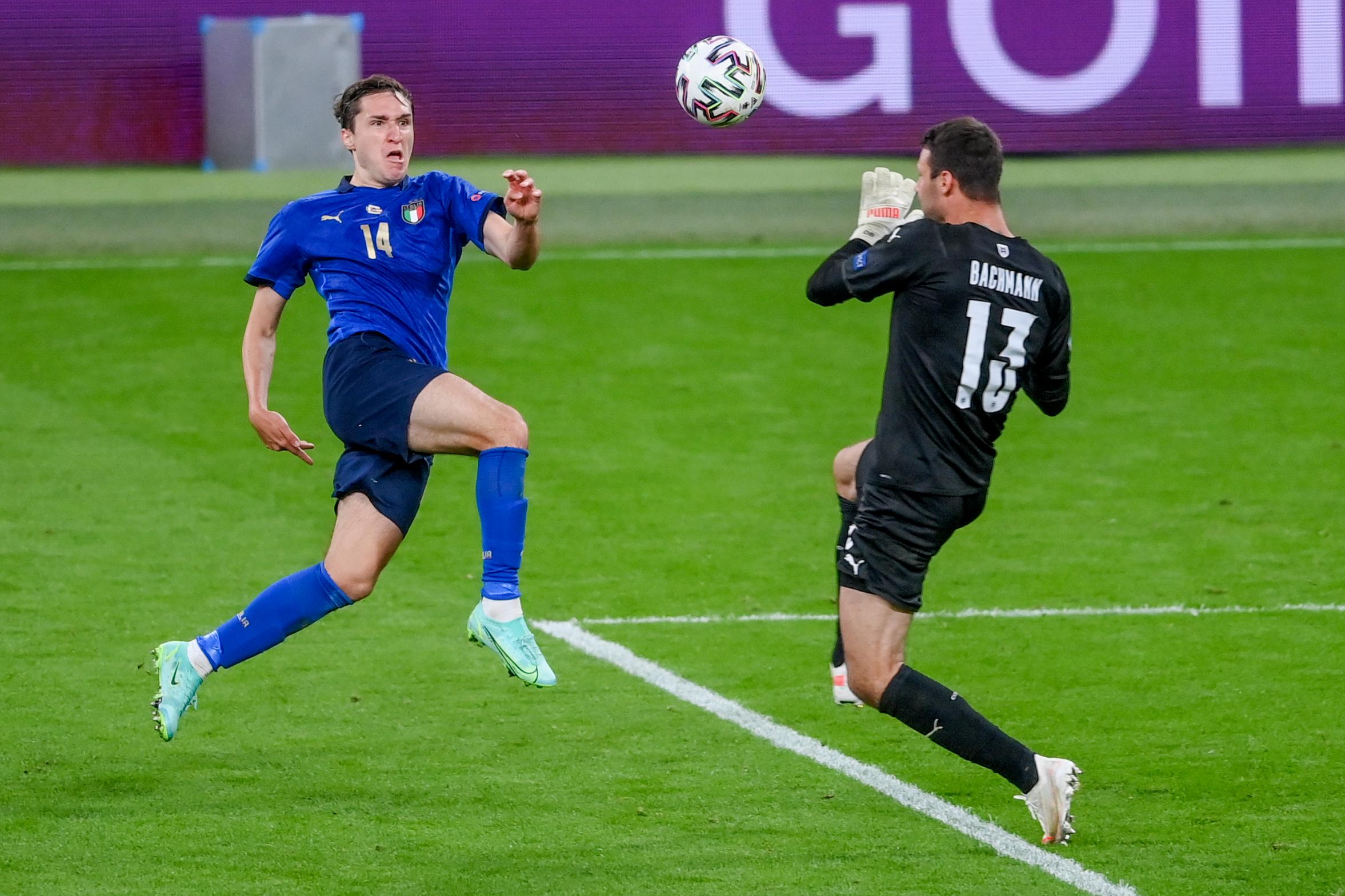 我为小基耶萨遗憾(欧洲杯首现进球父子,老少基耶萨跨越25年连线)