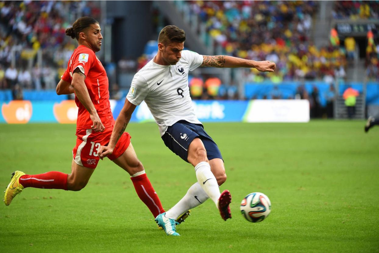 2014巴西世界杯法国对阵瑞士（法国瑞士大赛交手回忆录：高卢雄鸡保持不败，瑞士斗志顽强）