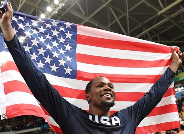 美国男篮公布东京奥运会12人大名单，杜兰特领衔