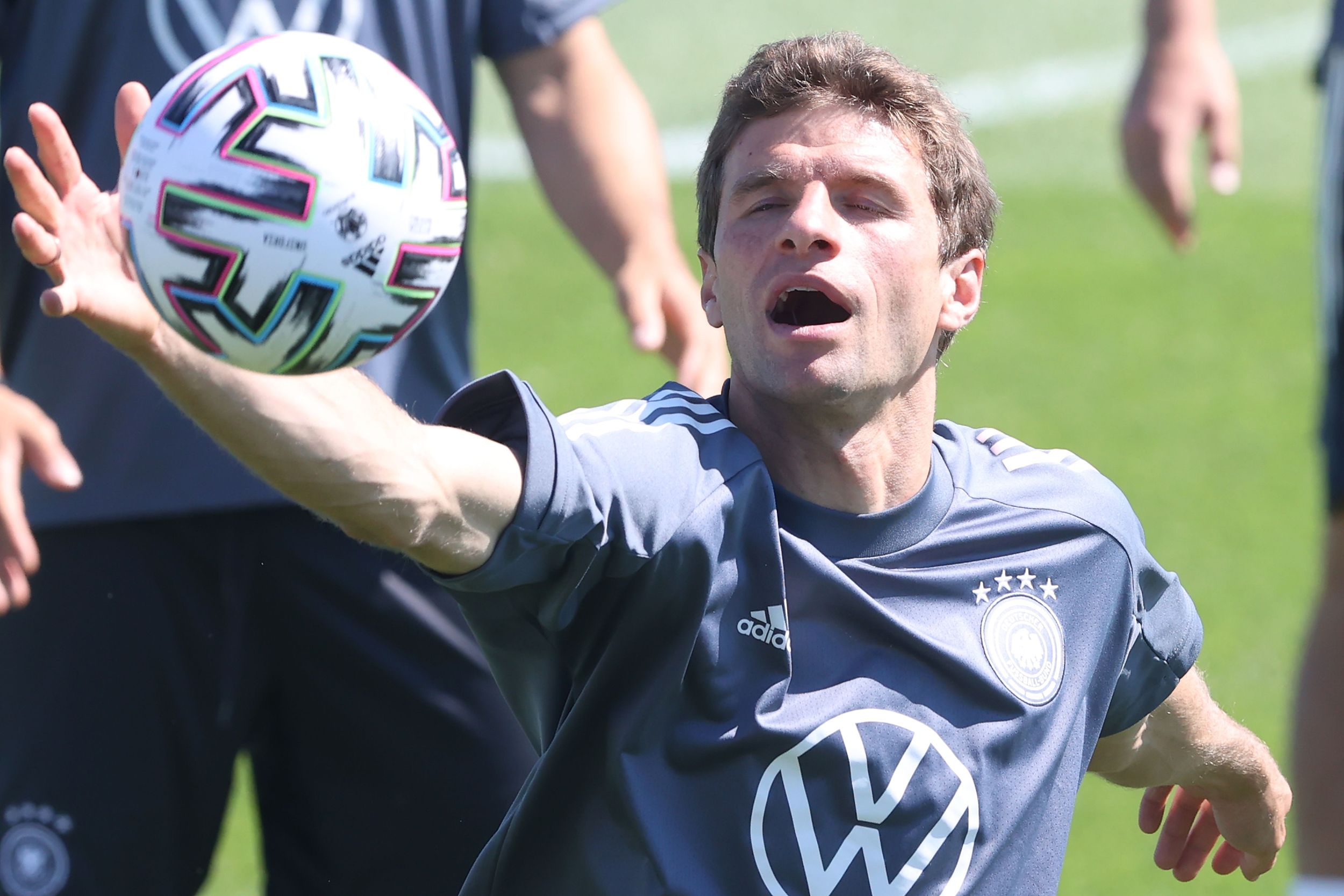 欧洲杯今晚比赛胜负预测（竞彩欧洲杯｜英格兰战德国90分钟不败，瑞典乌克兰或打平）-华海博客