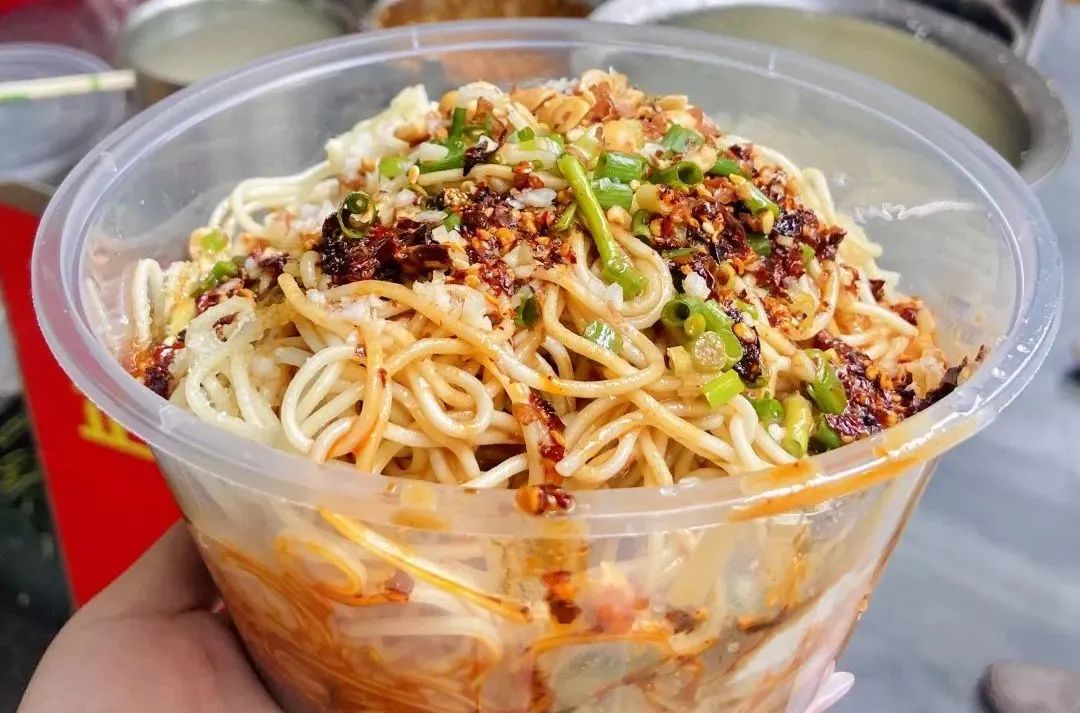 何以解暑,唯有凉面——入夏后,这碗凉面一定少不了!