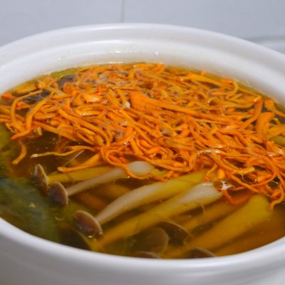 虫(chong)草菇的家常做法（虫草(cao)菇的家常做法 味道）-第11张图(tu)片-大连信息网