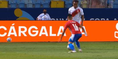 美洲杯-拉帕杜拉双响加莱塞扑点制胜 秘鲁点球7-6巴拉圭晋级四强