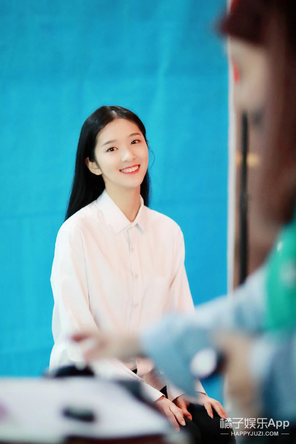 内娱学历内卷了？回顾历届明星高考成绩，张新成关晓彤被称真学霸