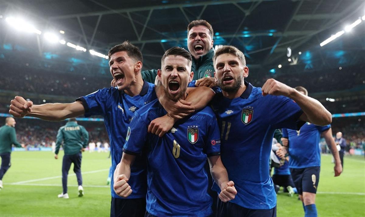 欧洲杯是西班牙赢了(比赛结果没有意外！意大利挺进决赛，点球战胜西班牙)