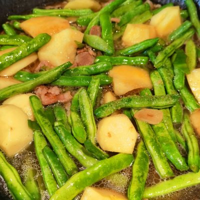 土豆豆角燉肉,土豆豆角燉肉的家常做法大全