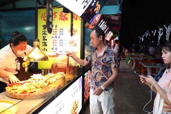 上海夜市摊位出租信息（上海夜市摊位多少钱一个月）