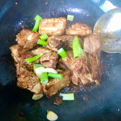 排骨燉豆角的做法,排骨燉豆角的做法步驟