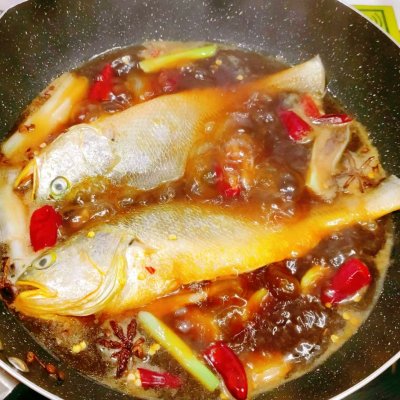 家常燉黃花魚,家常燉黃花魚的做法