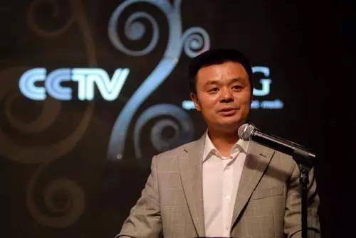 东京的京牌车开工（热闻丨“京牌车现身东京街头”为何火上热搜？看完这个你就明白了）