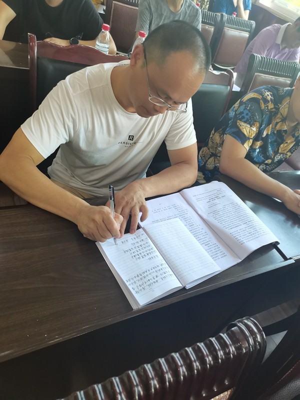 晋城中学四结合开展专题教育学习