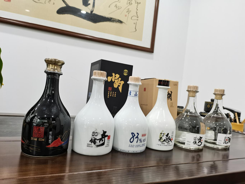 最高度的白酒是多少度（最好的白酒是什么酒）-大连信息网