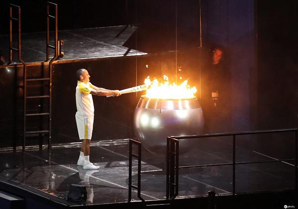 伦敦奥运会开幕式时间和北京时间（奥运故事会丨回顾奥运会开幕式点火仪式 哪一幕让你印象最深刻）