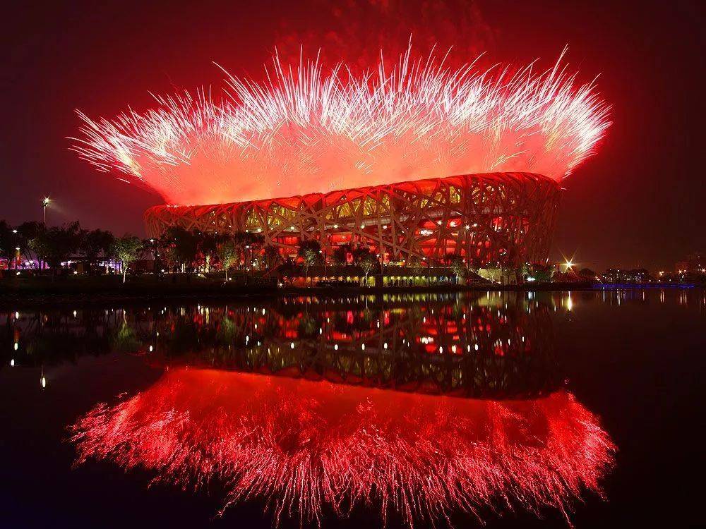 2008北京奥运开幕式完整版(13年前的北京奥运会开幕式，何以让人疯狂？)