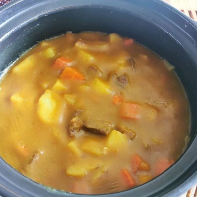 牛肉咖喱饭的做法,