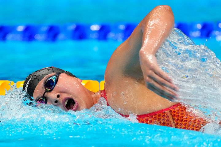女子1500米自由泳决赛，王简嘉禾屈居第四无缘奖牌