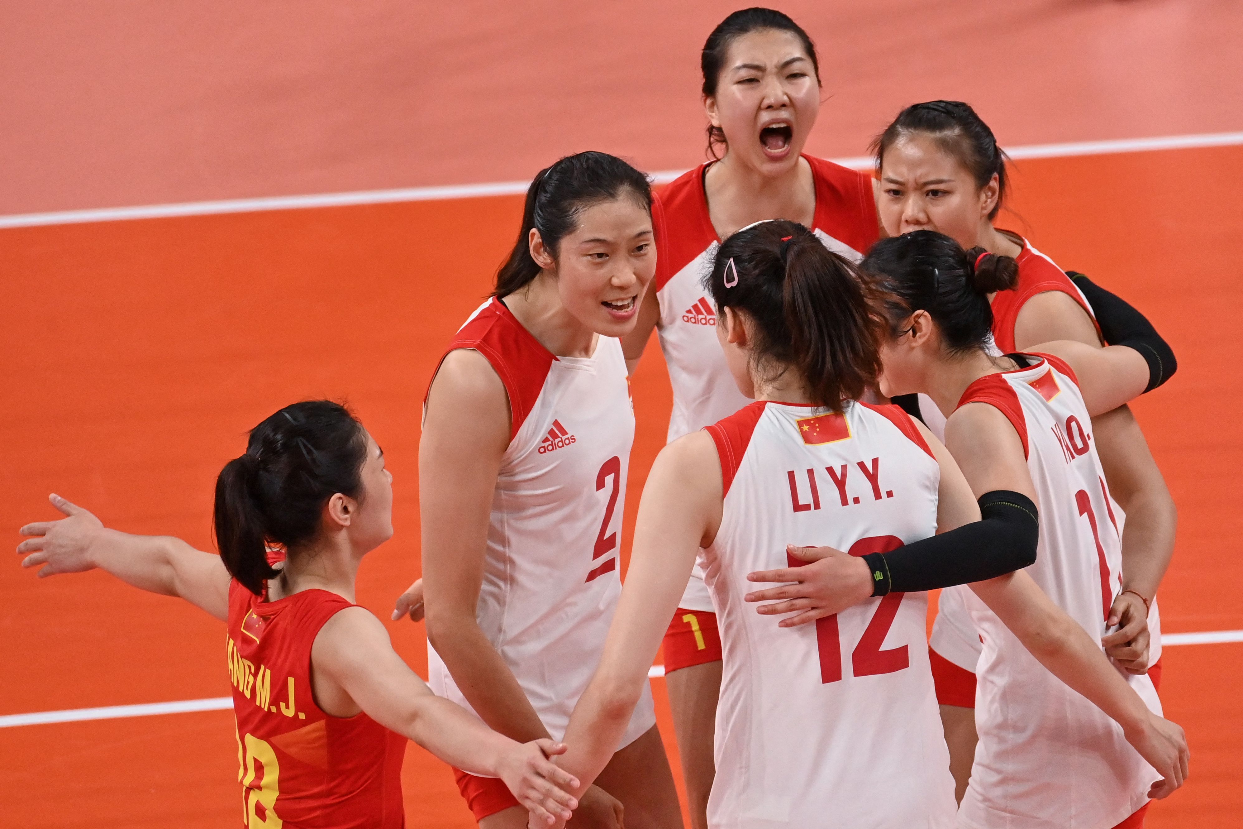 2019世界杯女排打俄罗斯(中国女排惨遭三连败！2-3不敌俄罗斯女排，出线命悬一线)