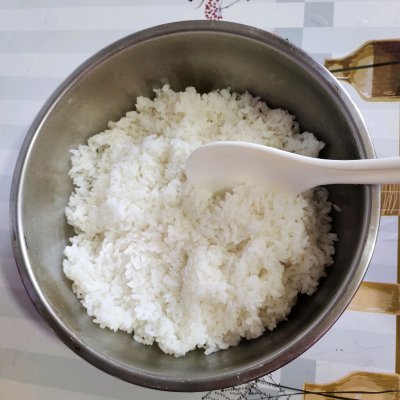 壽司怎么做,壽司怎么做視頻教程